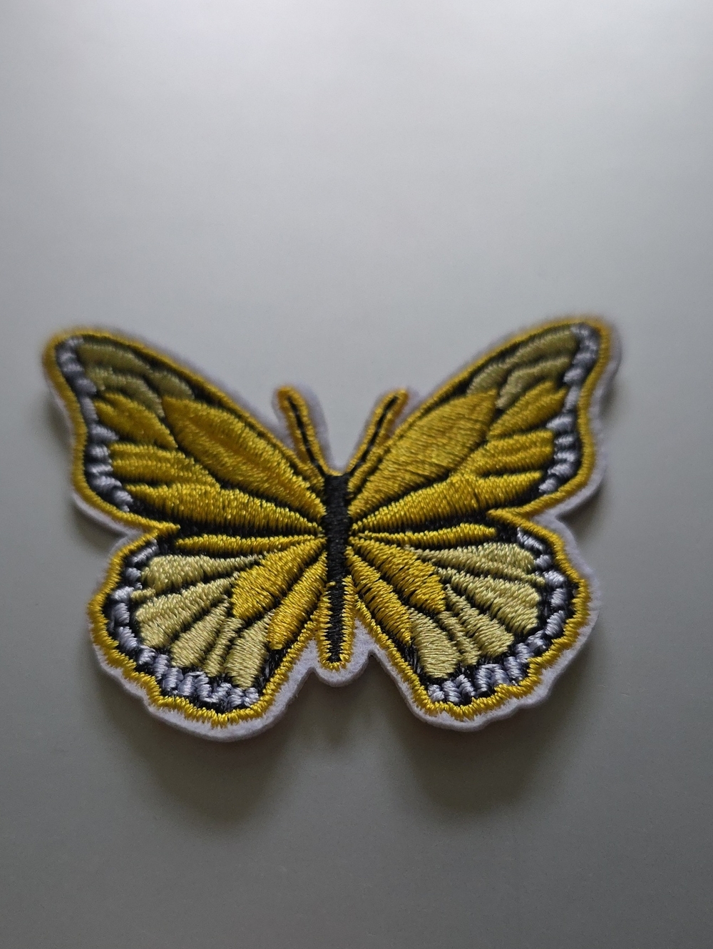BUTTERFLY IRON ON